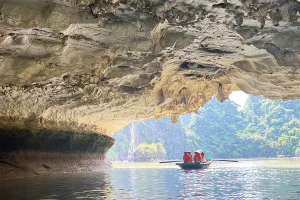 Ba Giot Cave | Tour Vietnam